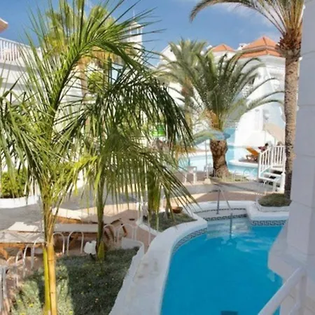 1-bedroom On The Beachfront, Pool And Terrace Costa Adeje (Tenerife)